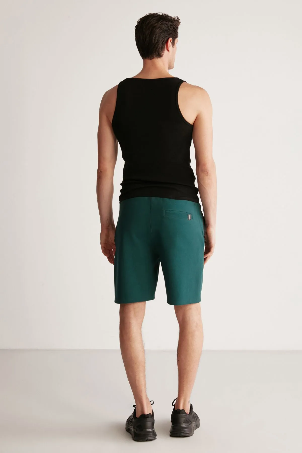 Colın Men's Relaxed Mold Waist Waist Green Shorts with Side Pockets