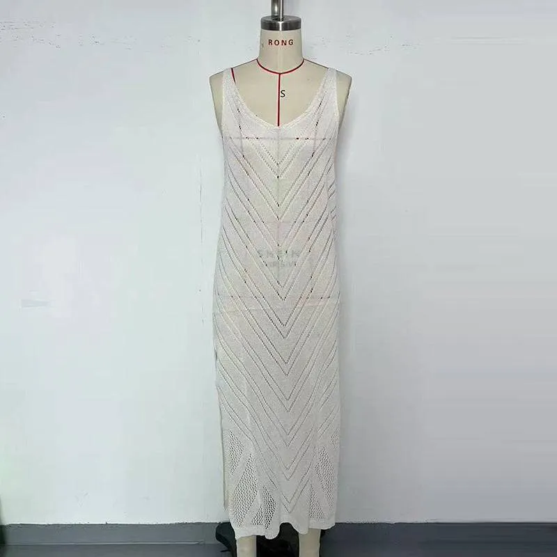 Full Length "V" Pattern Elegant CoverUp
