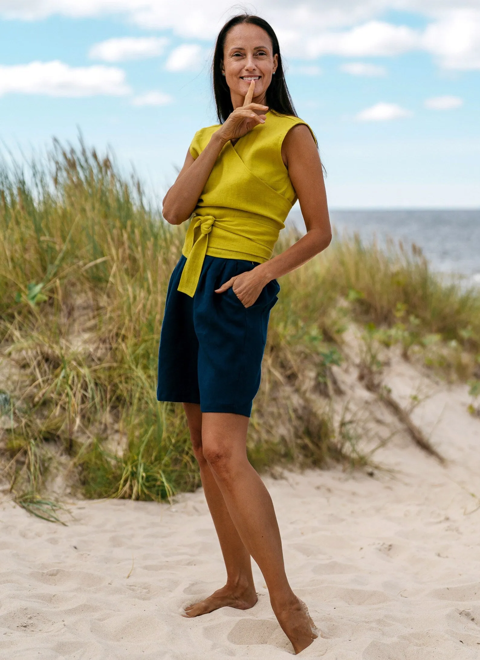 Linen Pleated Shorts BERGEN In Midnight Blue