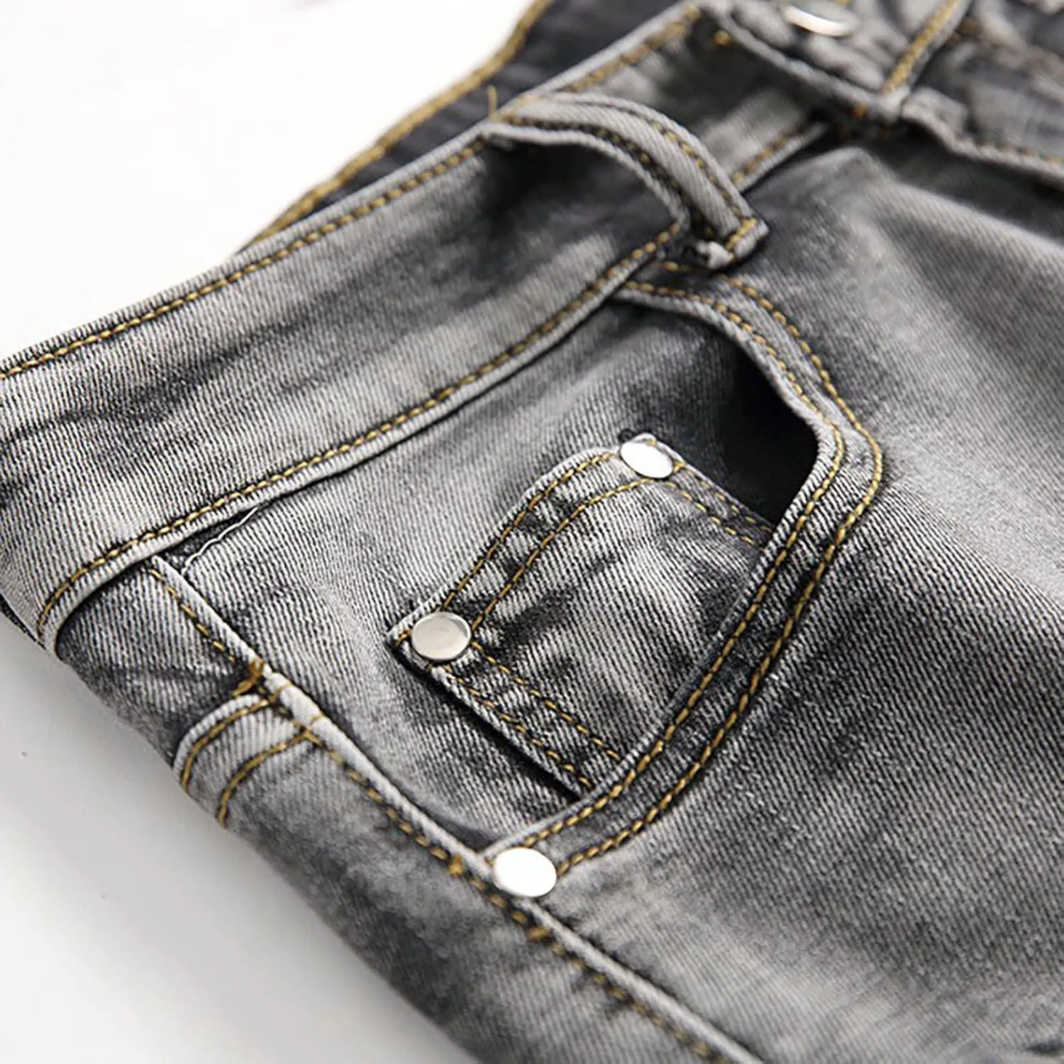 Mens Jean Shorts Summer Relaxed-Fit Ripped Bermuda Shorts Fashion Distressed Denim Shorts Casual Summer Work Shorts