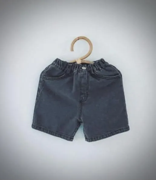 THE ANDREW SHORTS