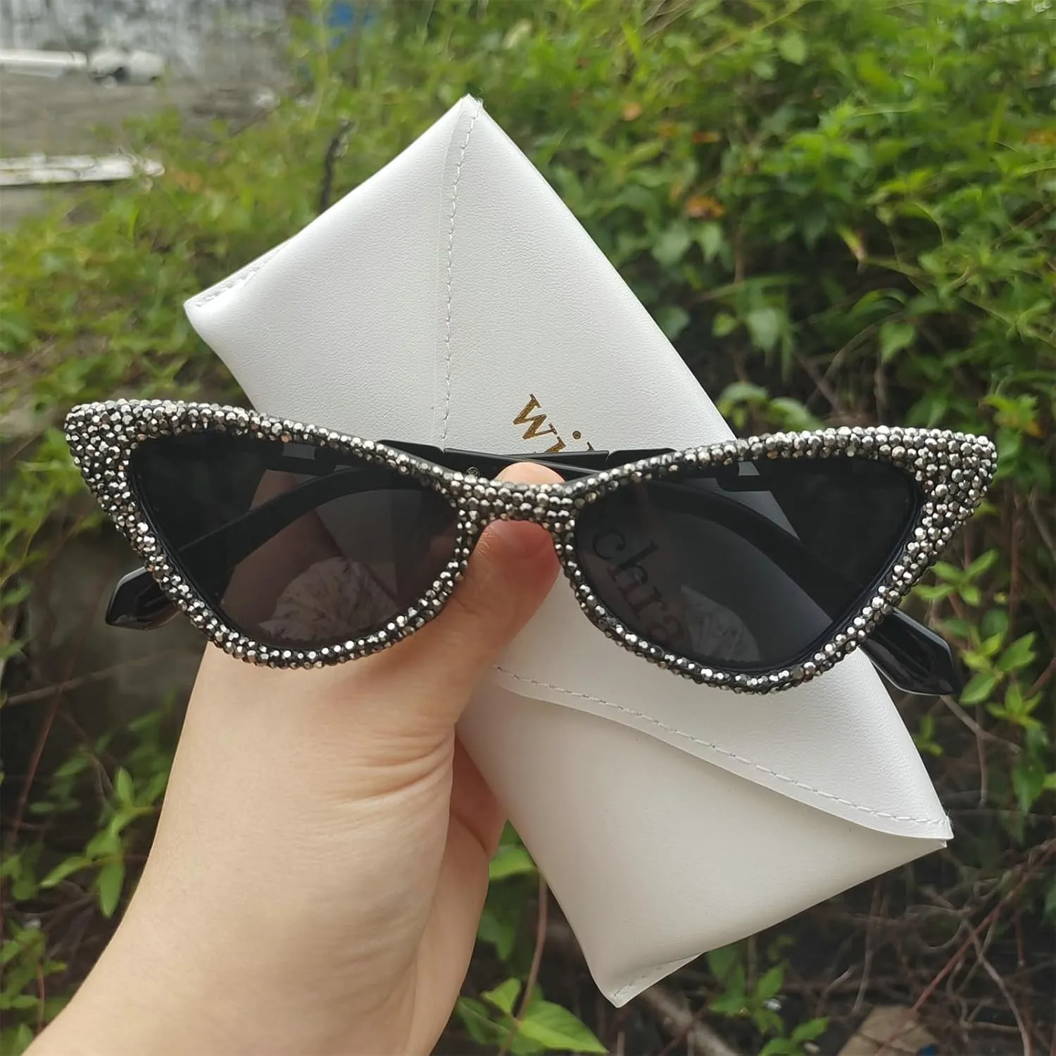 willochra Bling Rhinestones Sunglasses Women Cat Eye Diamond Sun Glasses Female Fashion Square Eyeglasses