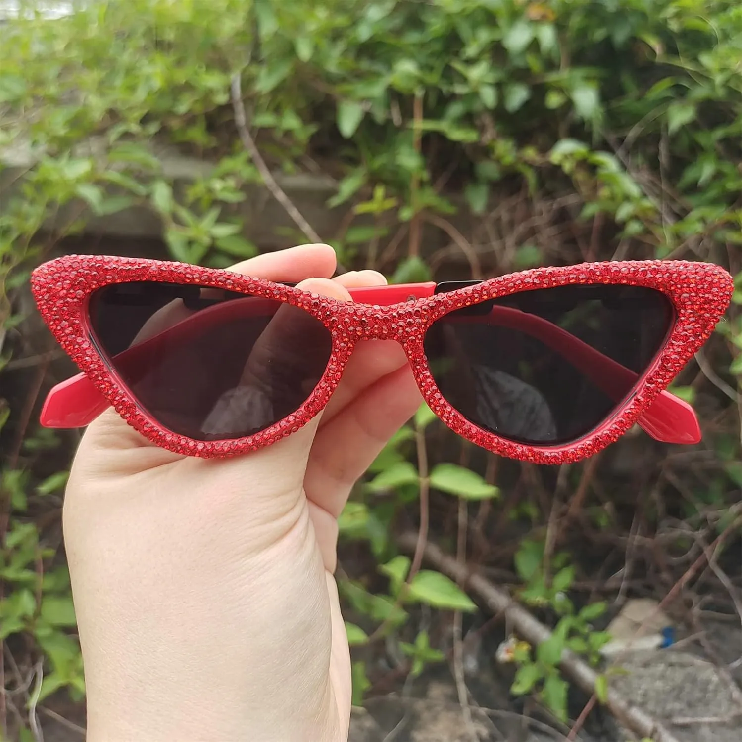 willochra Bling Rhinestones Sunglasses Women Cat Eye Diamond Sun Glasses Female Fashion Square Eyeglasses