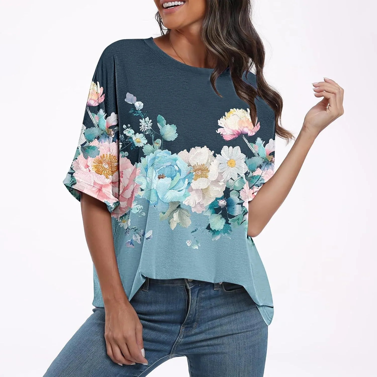 Womens Oversized T Shirts Summer Tops Boho Floral Tees Casual Loose Fit Short Sleeve Tops 2025 Beach Vacation Blouse