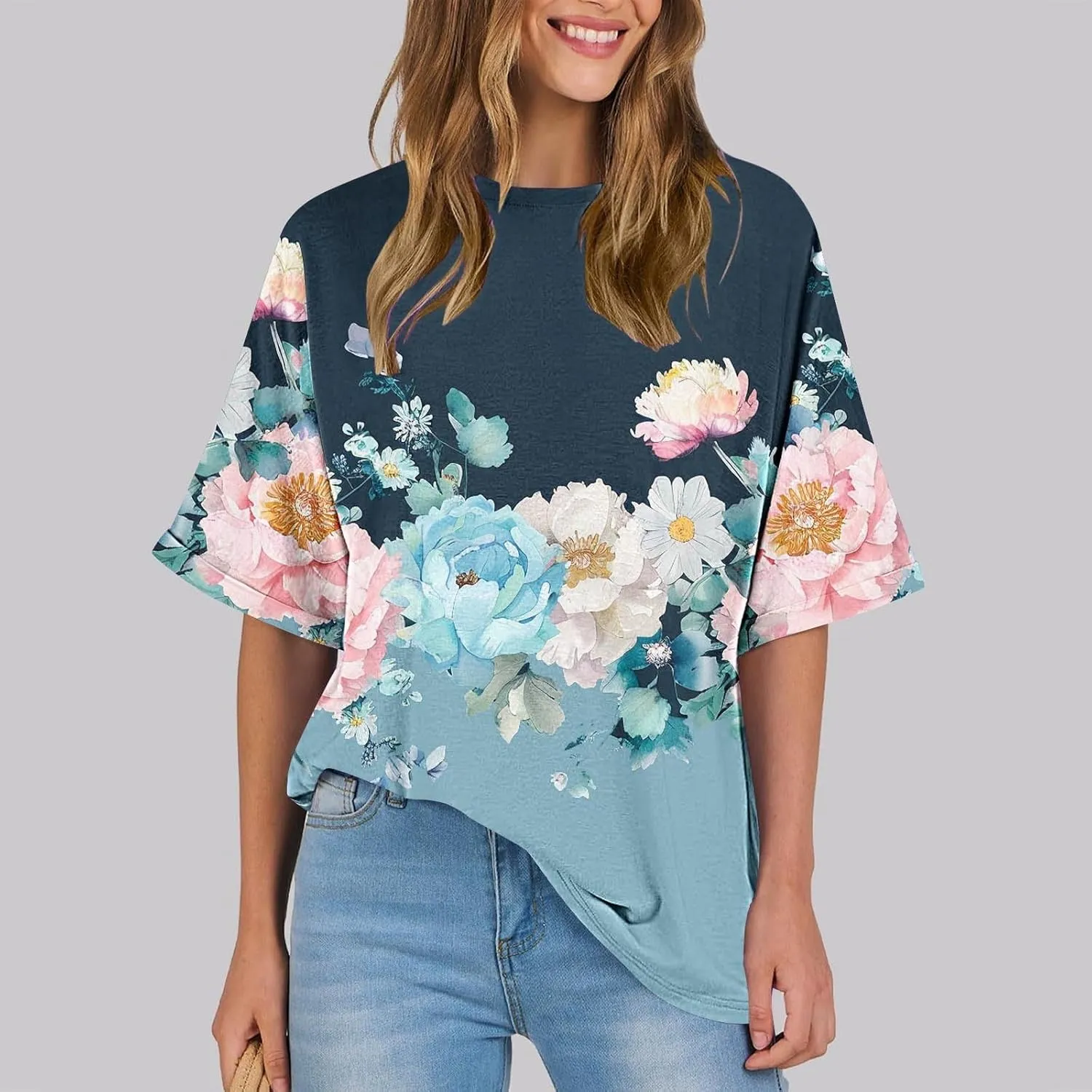 Womens Oversized T Shirts Summer Tops Boho Floral Tees Casual Loose Fit Short Sleeve Tops 2025 Beach Vacation Blouse